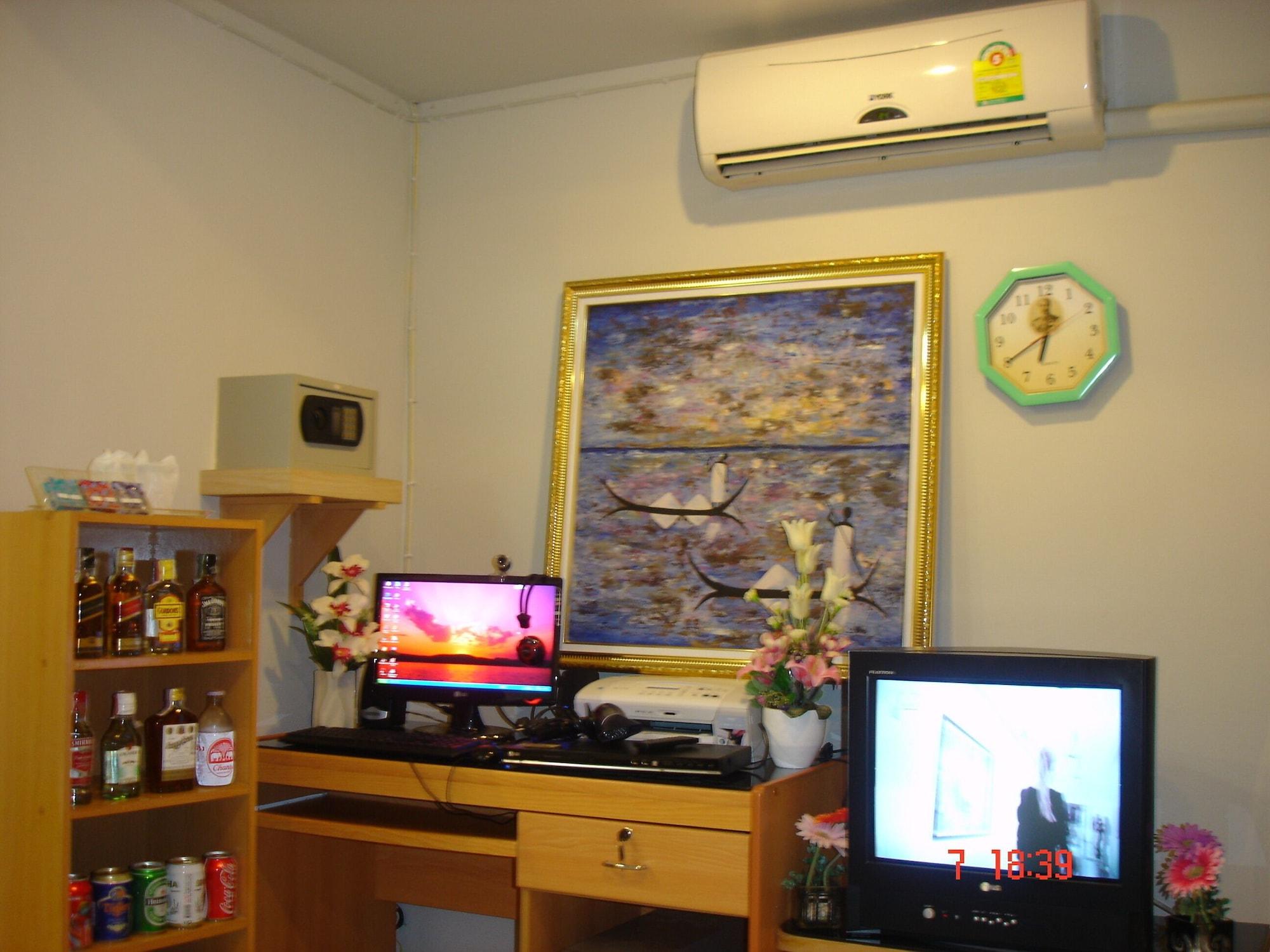 Lamai Apartment Patong Exterior photo